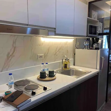 Cozy Family Nook At Makati Apartment Manila Exterior photo
